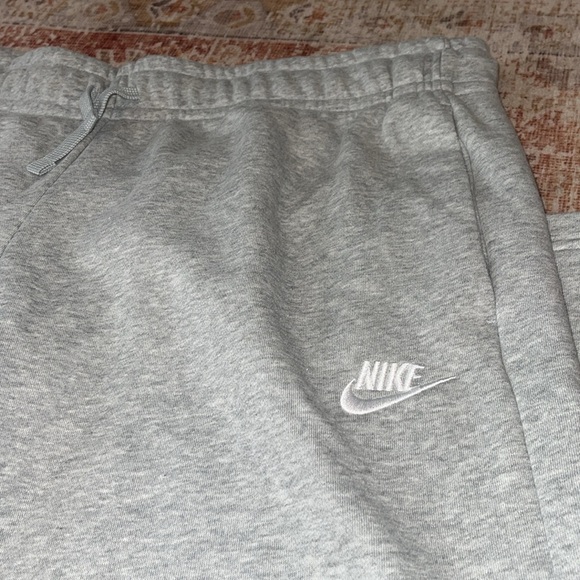 Nike Sweatpants grey - Picture 2 of 5